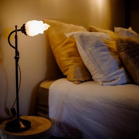 Oda ve Kahvaltı Chez Guilem Rose 3*